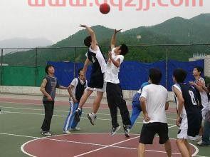 篮球打全场11号位打法（篮球打全场11号位打法图解）