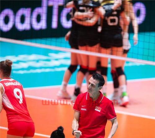 中国女排最新状况朱婷(中国女排赛事时间表2021朱婷)