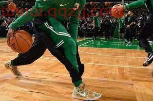 鞋型类似欧文5的篮球鞋(跟欧文一样运球很厉害的队员是谁)