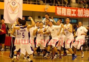 篮球打全场前可以吃饭吗(打篮球比赛前多长时间吃饭)