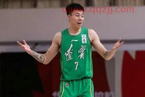 张镇麟年薪多少