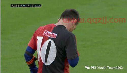 梅西致敬马拉多纳