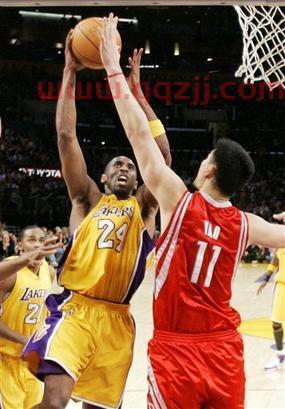 回顾湖人vs火箭经典对飚（湖人队对战火箭）