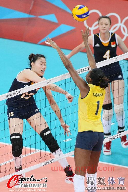 日本奥运会中国女排对巴西（日本奥运会中国女排对巴西比赛结果）