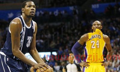 杜兰特季前赛历史得分排名(杜兰特去年季后赛)