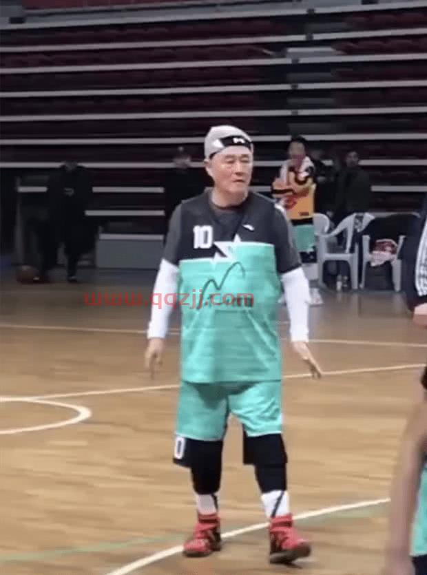 不会打篮球怎么打全场(不会打篮球怎么速成)
