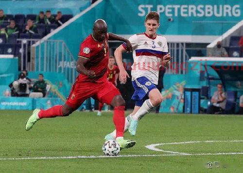 欧洲杯去哪看直播比赛（欧洲杯去哪看直播比赛结果） 第1张